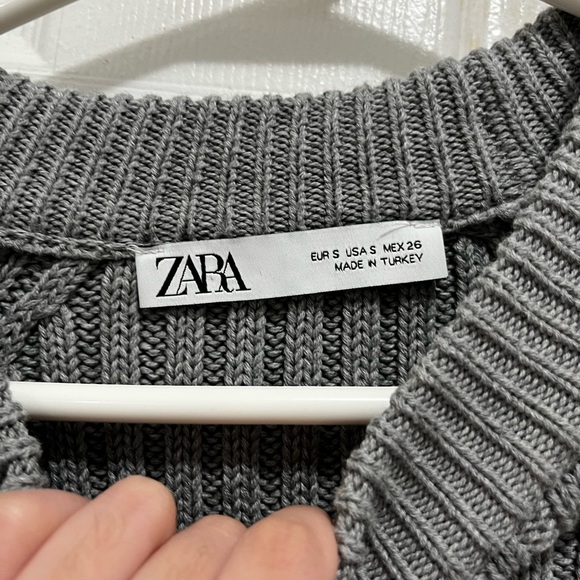 Zara Ribbed Women's Sweater - Picture 2 of 2